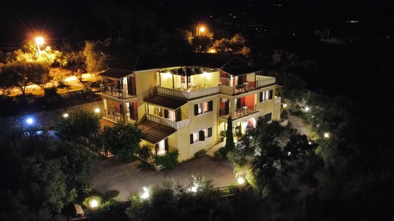 Irida Daire Apolpaina Dış mekan fotoğraf